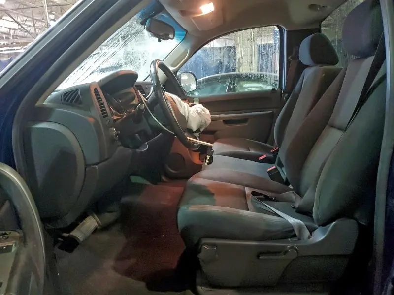 2013 CHEVROLET SILVERADO C1500 LT  