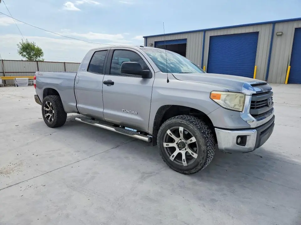 2014 TOYOTA TUNDRA SR5  