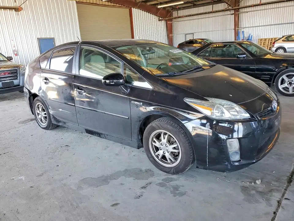 2011 TOYOTA PRIUS   