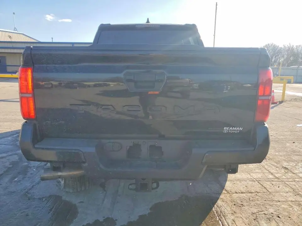 2025 TOYOTA TACOMA TRD SPORT  