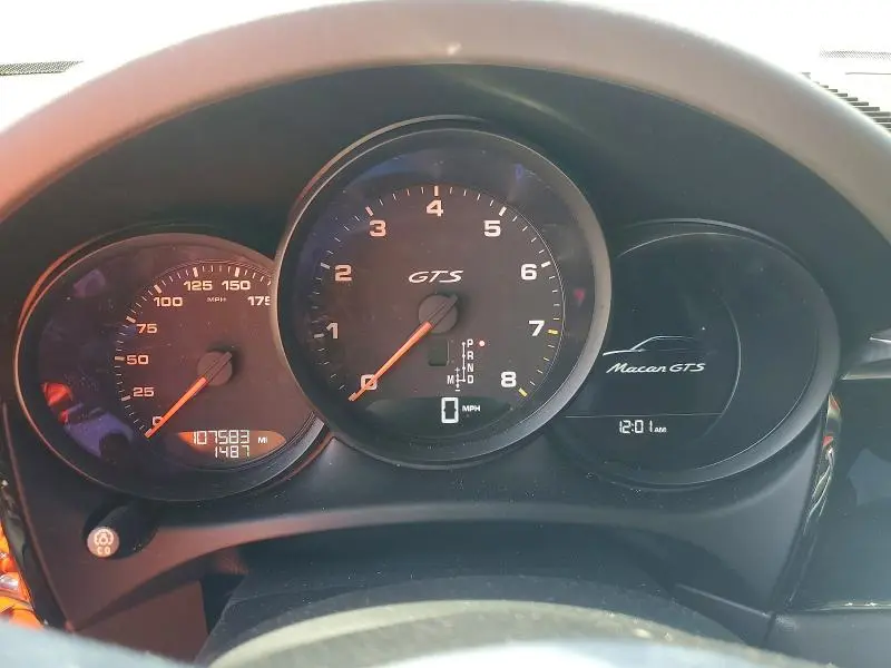 2018 PORSCHE MACAN GTS  