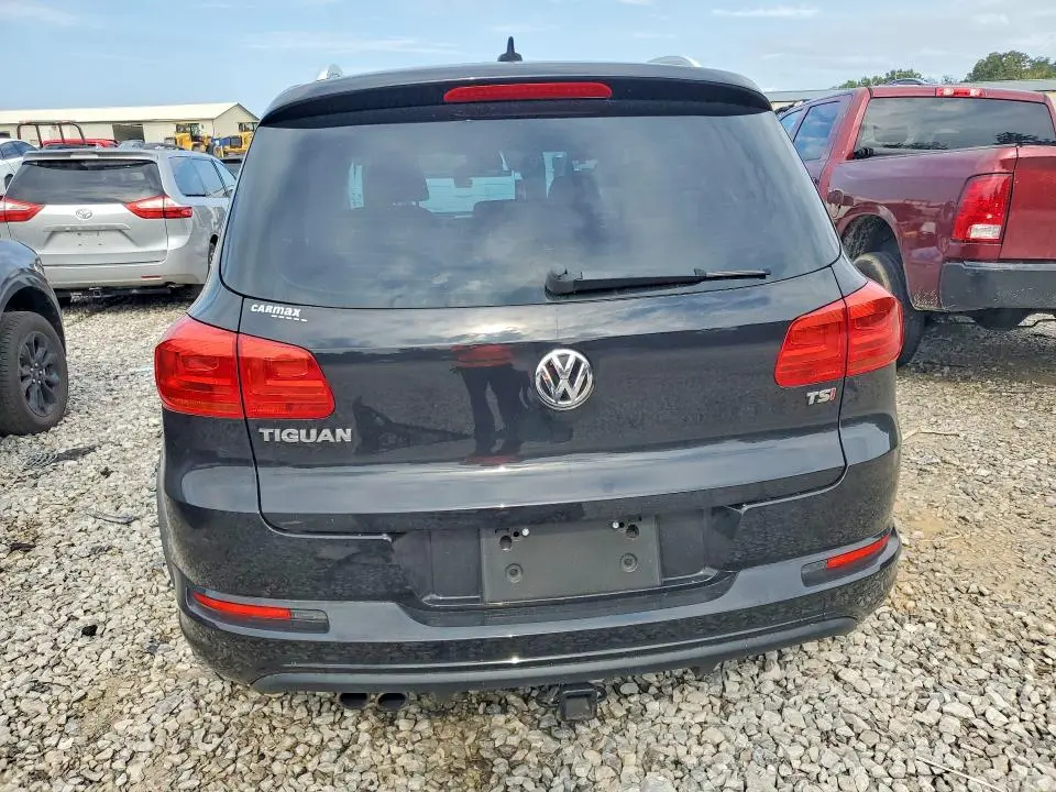 2017 VOLKSWAGEN TIGUAN SPORT  