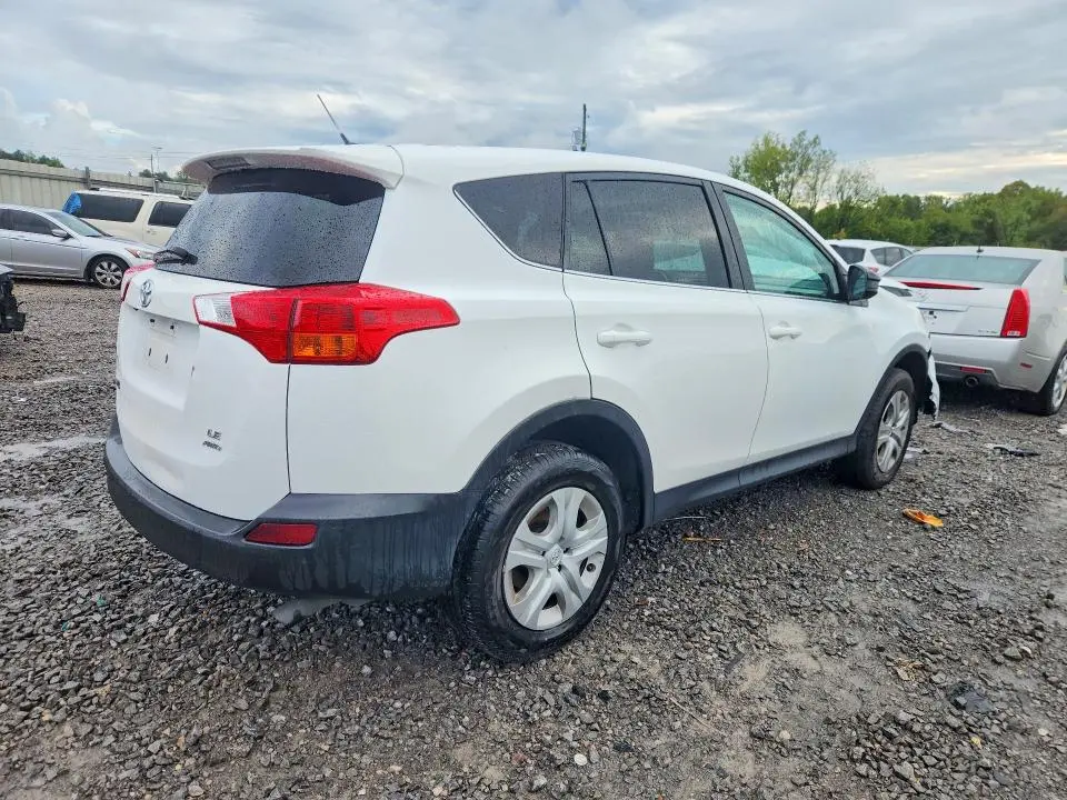 2015 TOYOTA RAV4 LE  