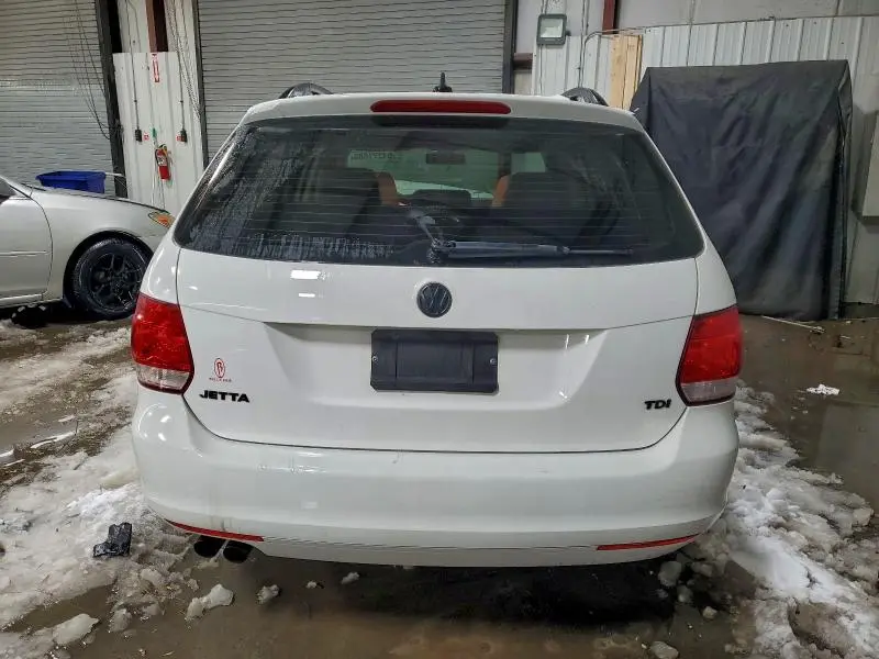 2013 VOLKSWAGEN JETTA TDI  