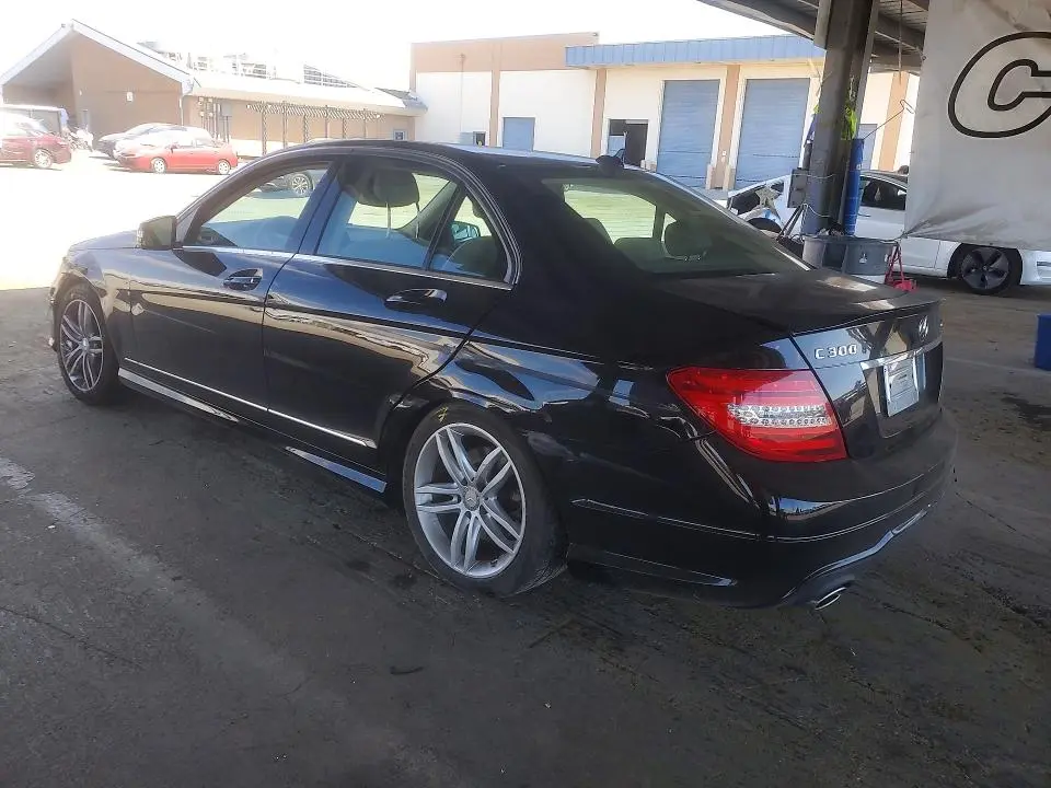 2013 MERCEDES-BENZ C 300 4MATIC  