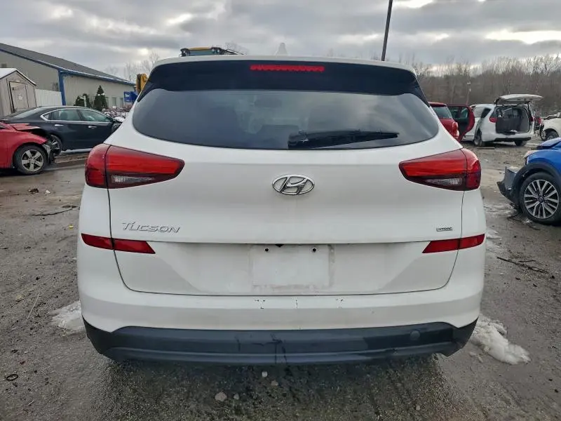 2020 HYUNDAI TUCSON SE  