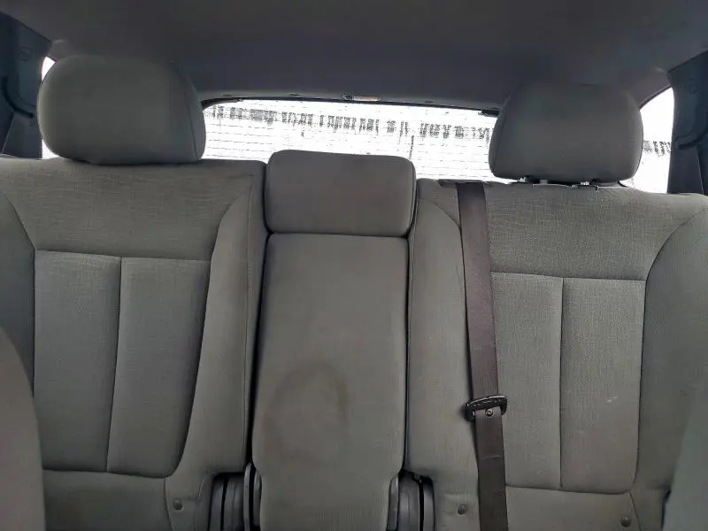 2012 HYUNDAI SANTA FE GLS  