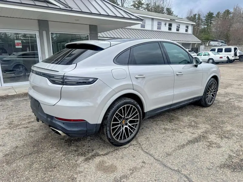 2021 PORSCHE CAYENNE COUPE  