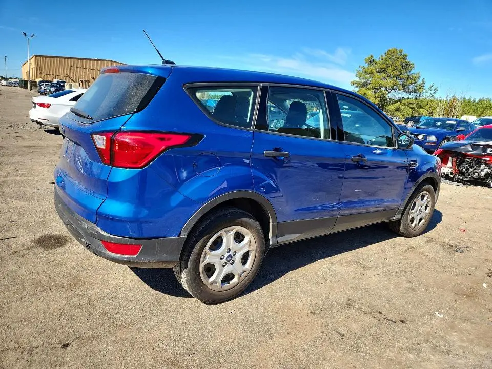2019 FORD ESCAPE S  
