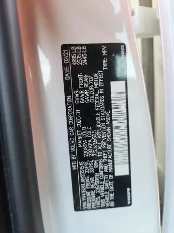 2021 VOLVO XC40 T5 INSCRIPTION  