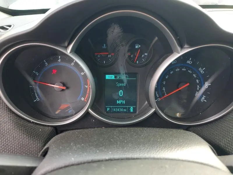 2015 CHEVROLET CRUZE LT  