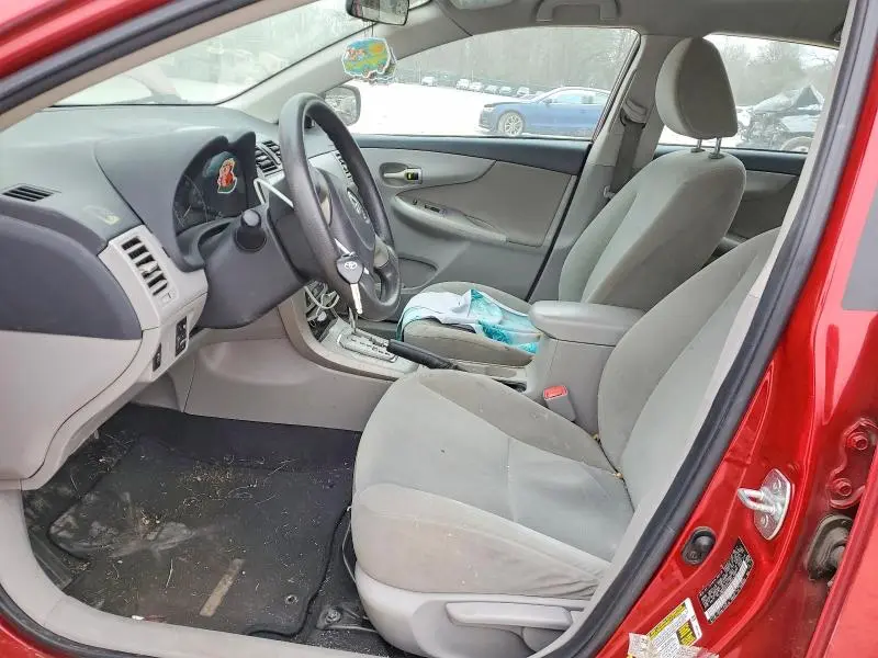 2011 TOYOTA COROLLA LE  