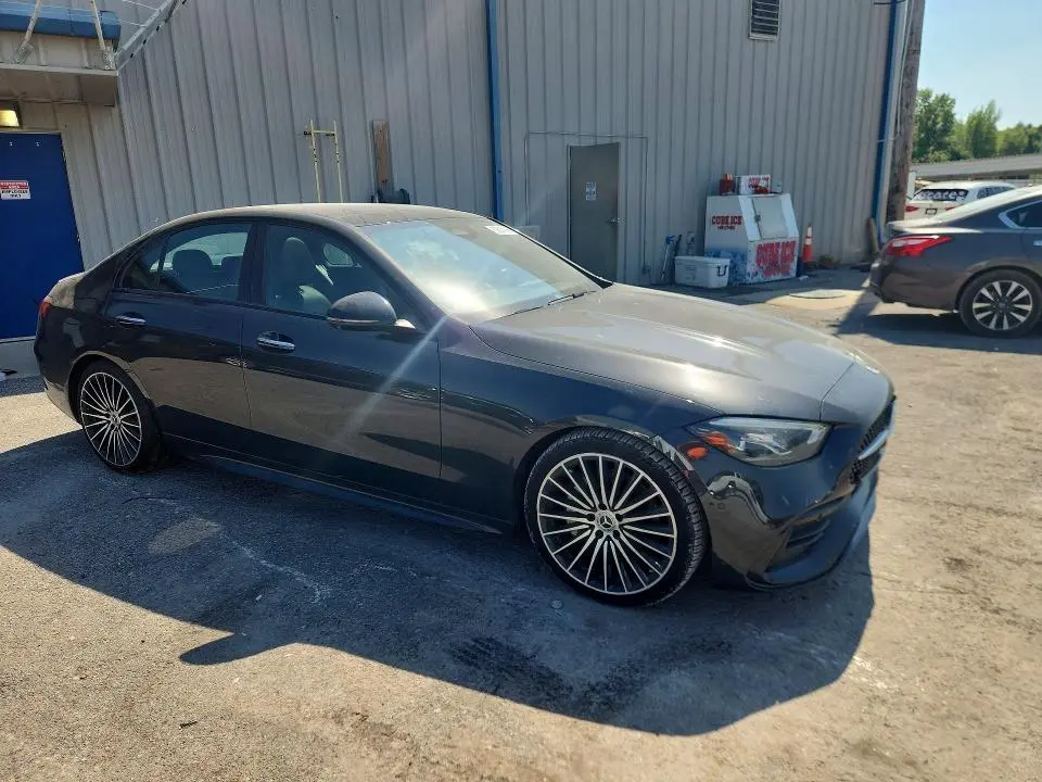 2022 MERCEDES-BENZ C 300  
