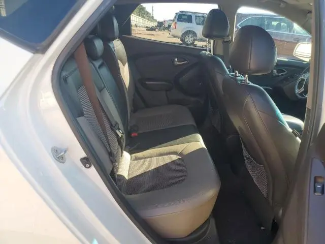 2012 HYUNDAI TUCSON GLS  