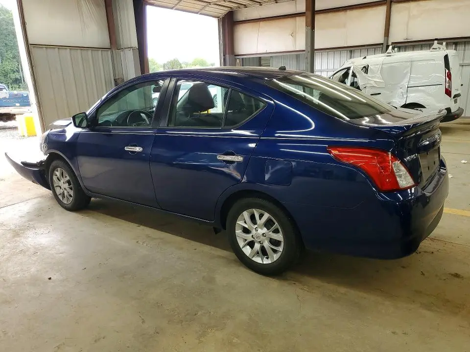 2018 NISSAN VERSA SV  