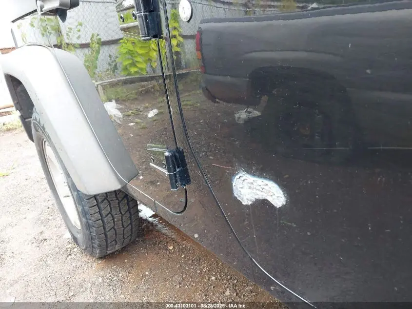 2011 JEEP WRANGLER UNLIMITED SPORT