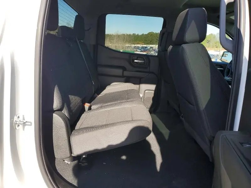 2025 CHEVROLET SILVERADO K1500 CUSTOM  