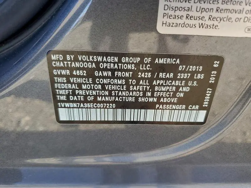 2014 VOLKSWAGEN PASSAT SE  