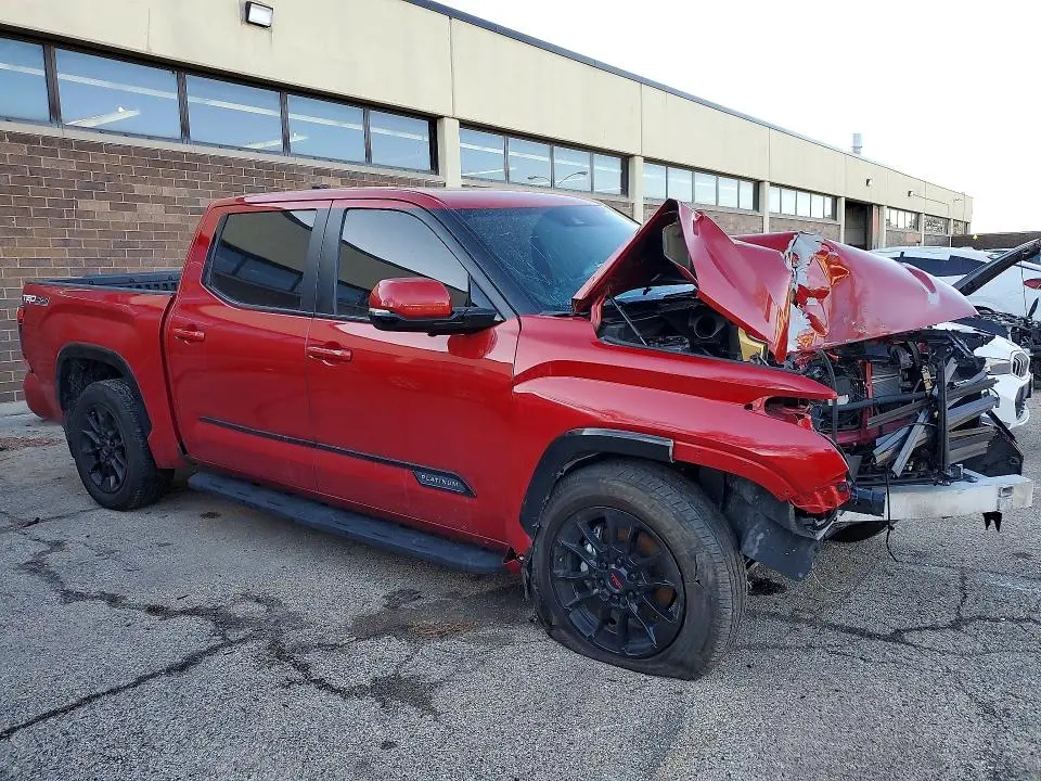 2024 TOYOTA TUNDRA PLATINUM HV  