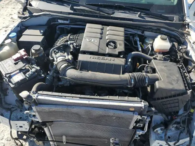 2020 NISSAN FRONTIER S  