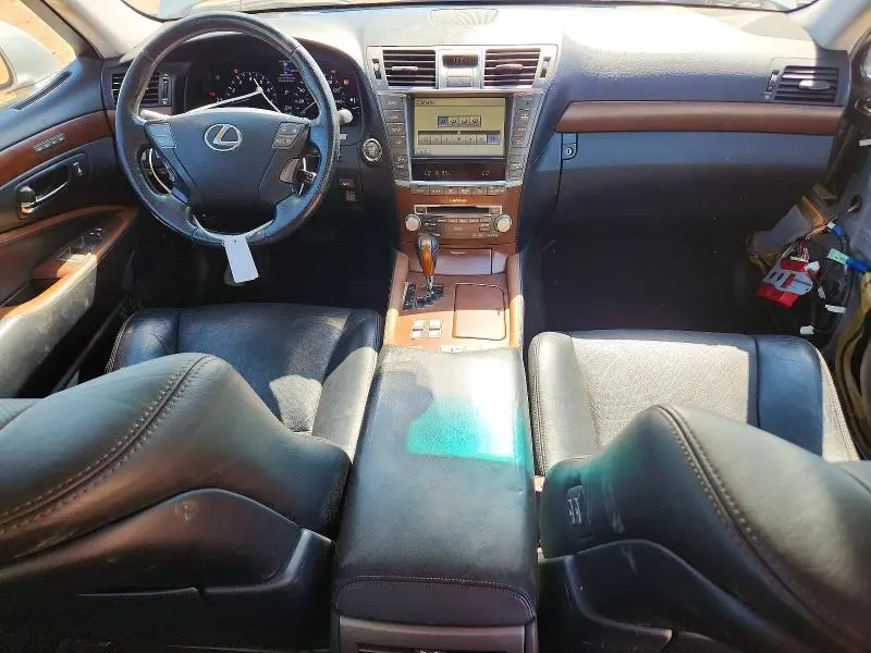 2010 LEXUS LS 460  