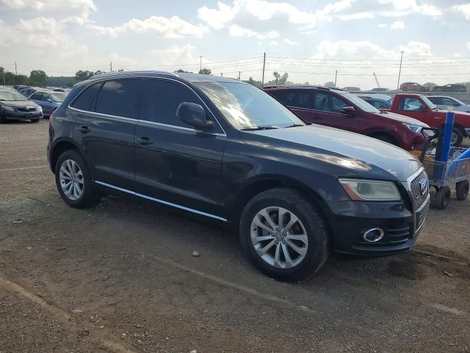 2013 AUDI Q5 PREMIUM  