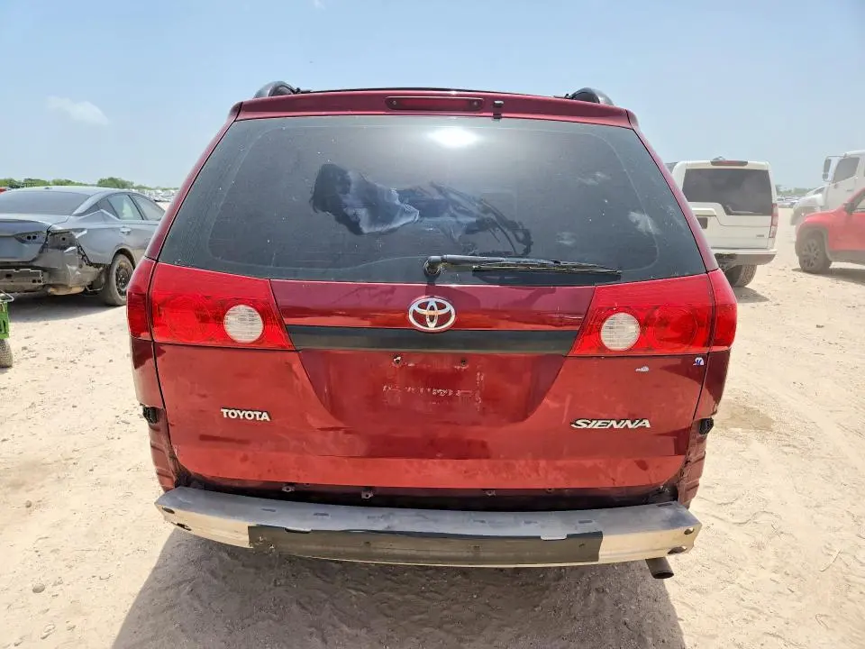 2010 TOYOTA SIENNA CE 8-PASSENGER  