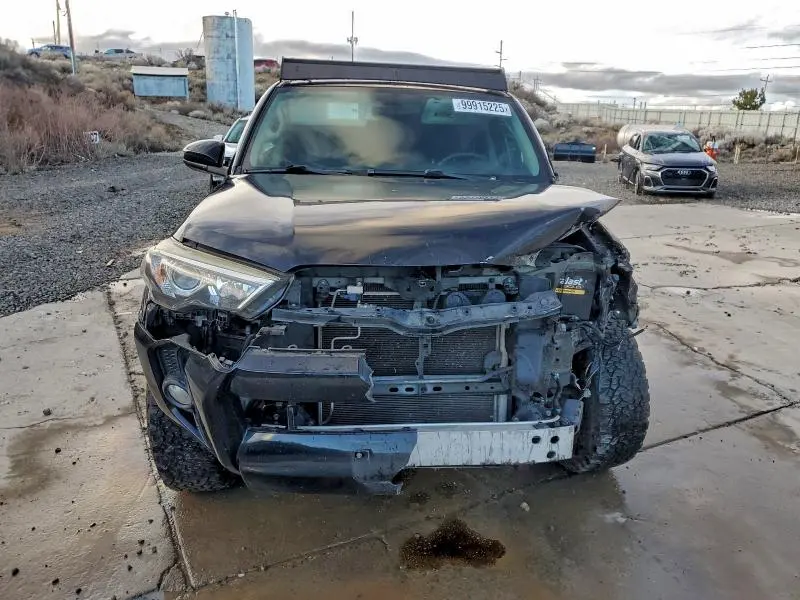 2018 TOYOTA 4RUNNER SR5/SR5 PREMIUM  