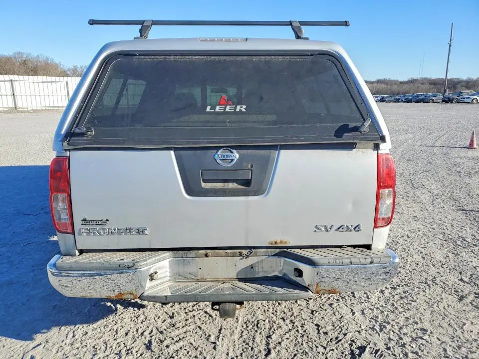2012 NISSAN FRONTIER SV V6  
