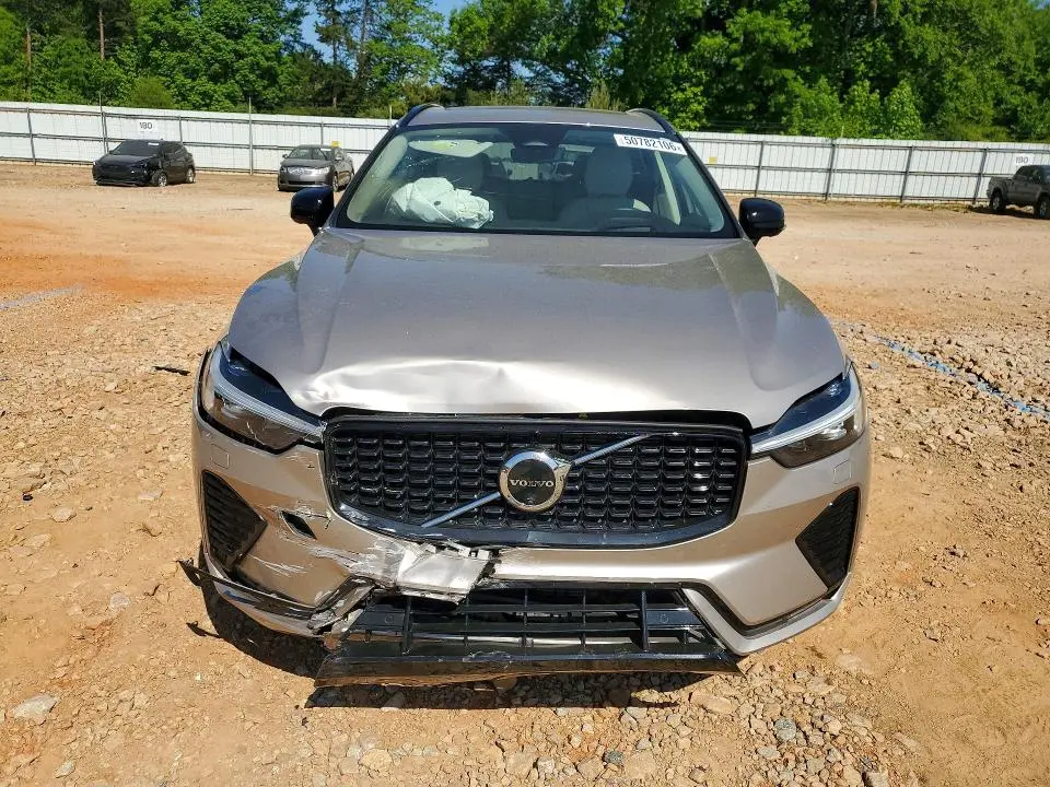 2024 VOLVO XC60 ULTIMATE  