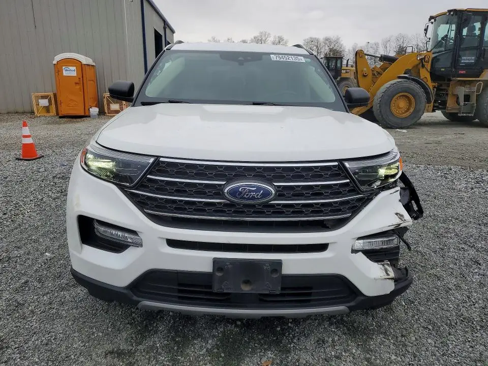 2022 FORD EXPLORER XLT  