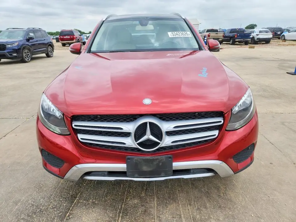 2016 MERCEDES-BENZ GLC 300  