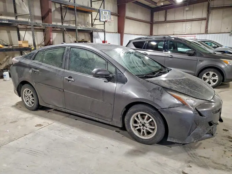 2016 TOYOTA PRIUS   