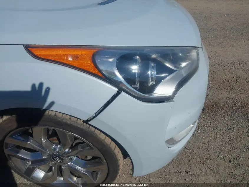 2015 HYUNDAI VELOSTER FLEX