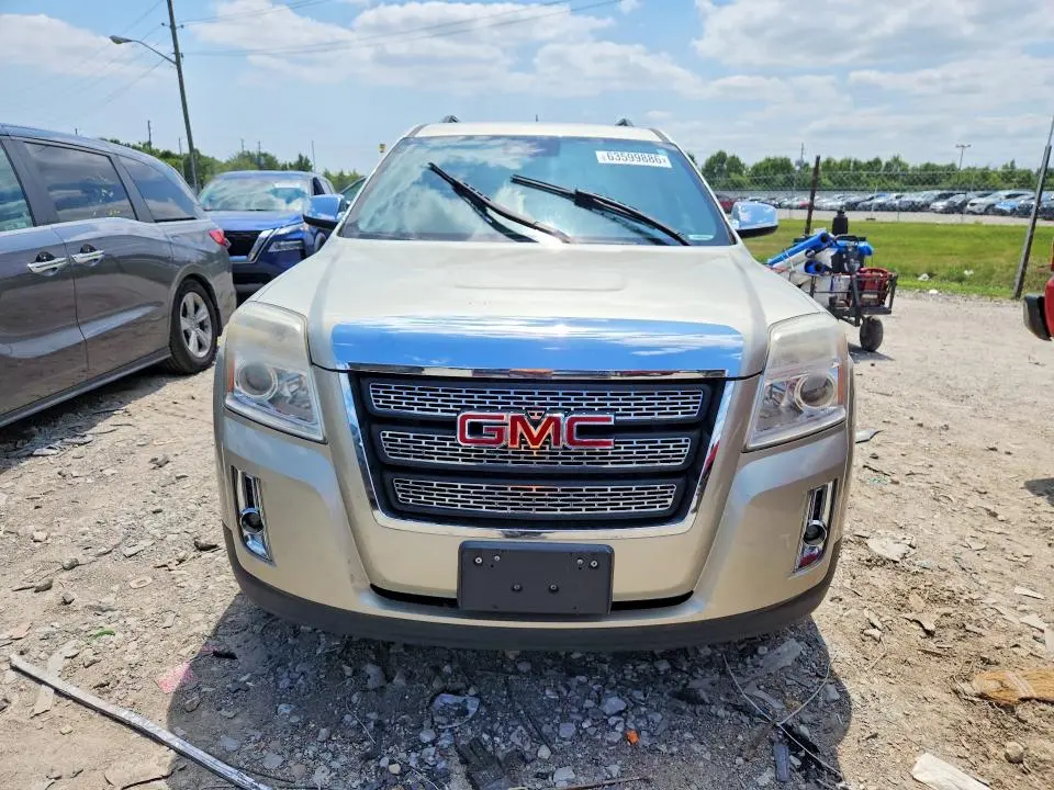 2013 GMC TERRAIN SLT  