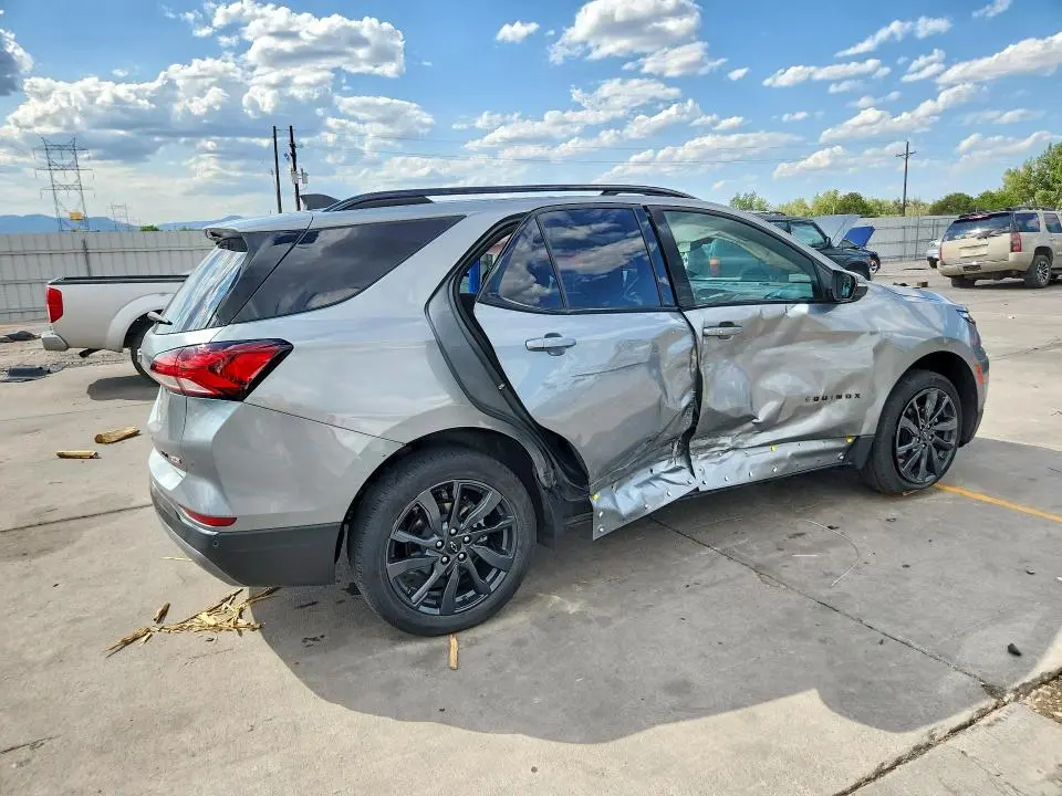 2023 CHEVROLET EQUINOX RS  