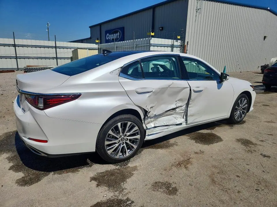 2019 LEXUS ES 350 LUXURY  