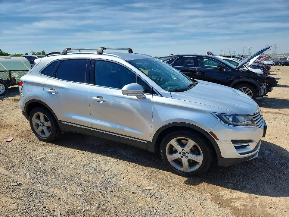 2015 LINCOLN MKC   