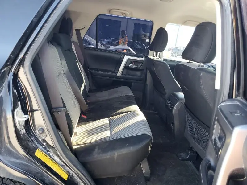 2015 TOYOTA 4RUNNER SR5  