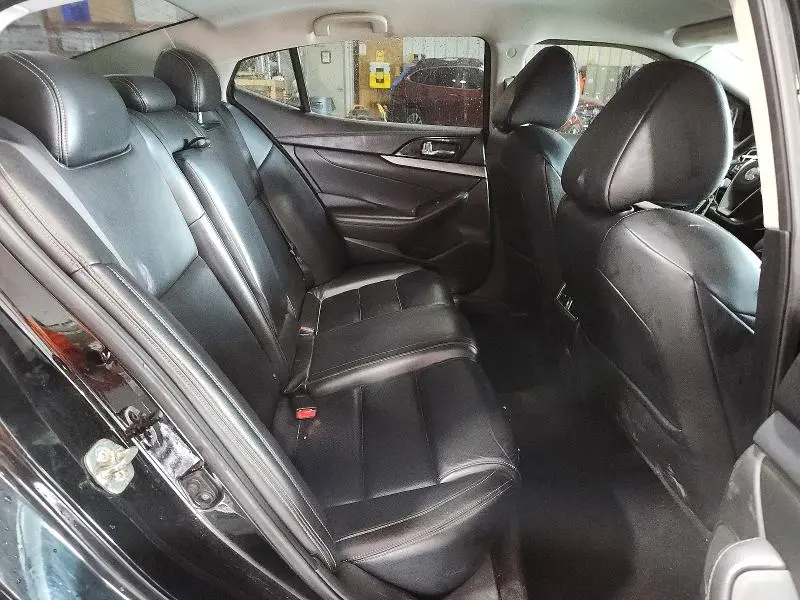 2016 NISSAN MAXIMA 3.5 SV  