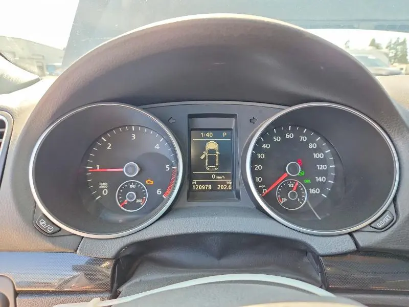 2013 VOLKSWAGEN JETTA TDI  