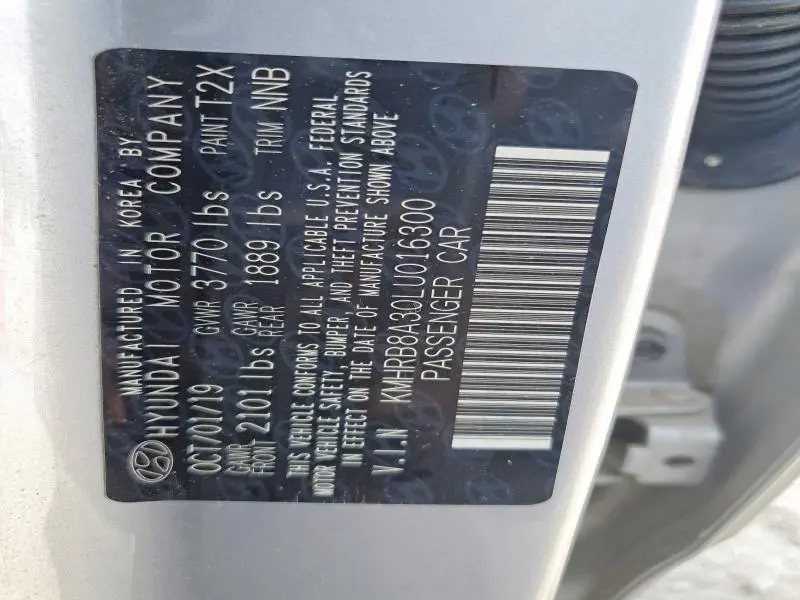 2020 HYUNDAI VENUE SE  