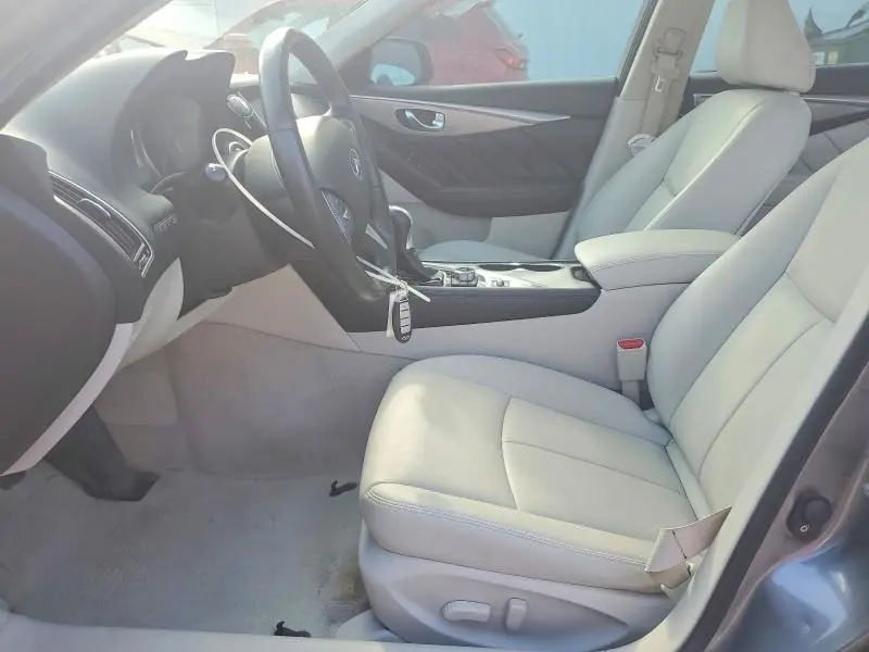 2015 INFINITI Q50 PREMIUM  