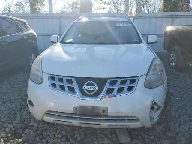 2011 NISSAN ROGUE S  