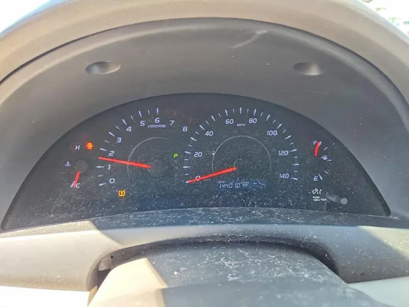 2011 TOYOTA CAMRY LE  
