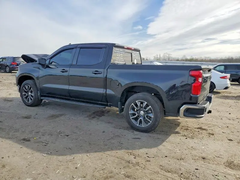 2024 CHEVROLET SILVERADO K1500 LT  