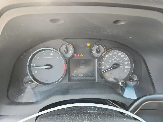 2017 TOYOTA TUNDRA DOUBLE CAB SR  