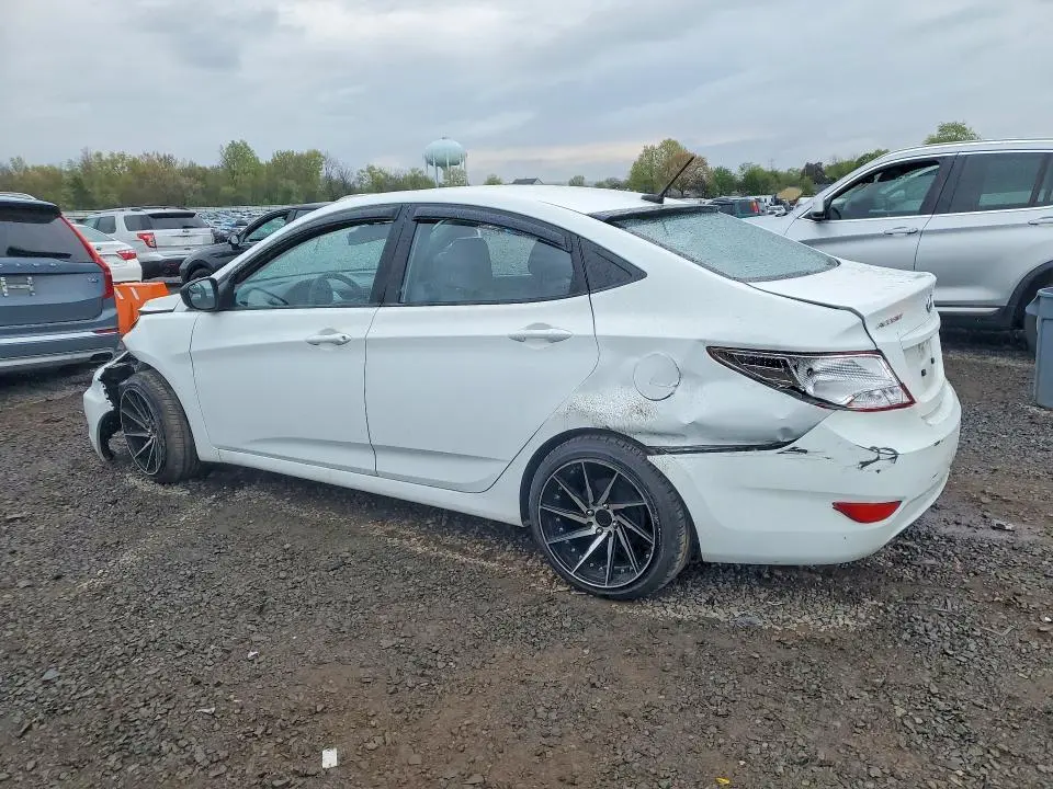 2016 HYUNDAI ACCENT SE  