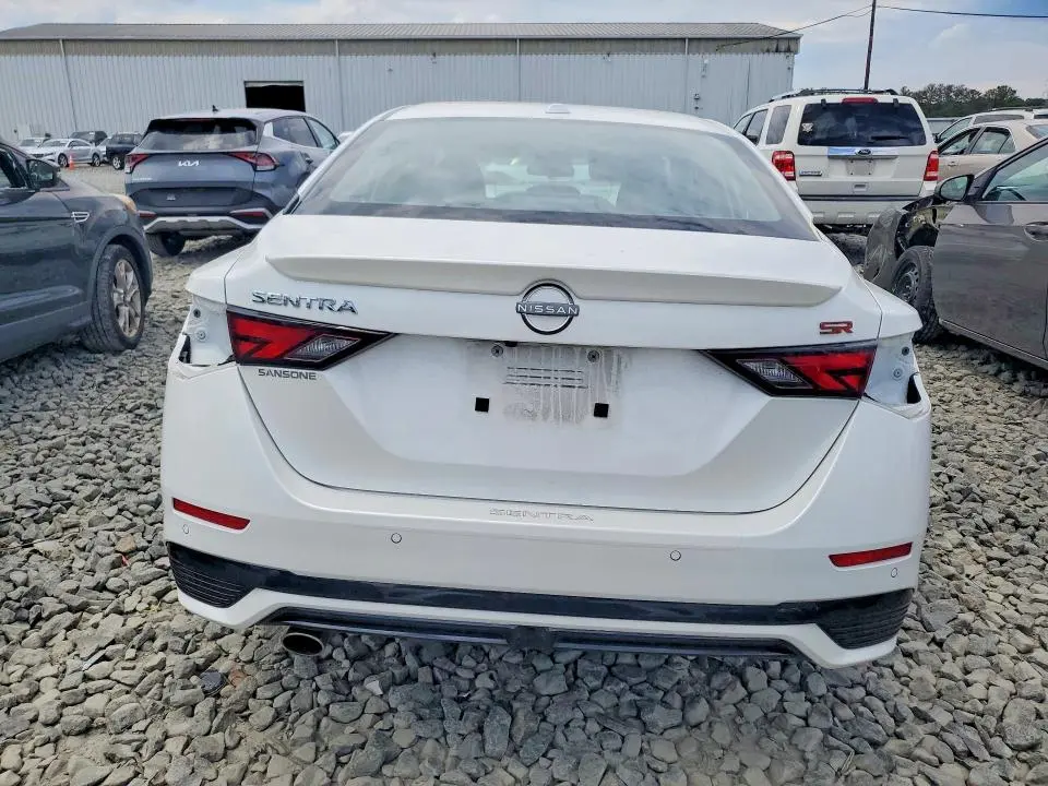 2024 NISSAN SENTRA SR  