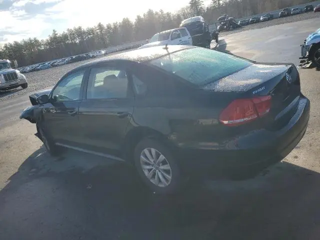 2013 VOLKSWAGEN PASSAT S  